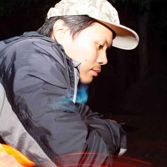 Meet your Posher, Chris - Picture 1 of 1